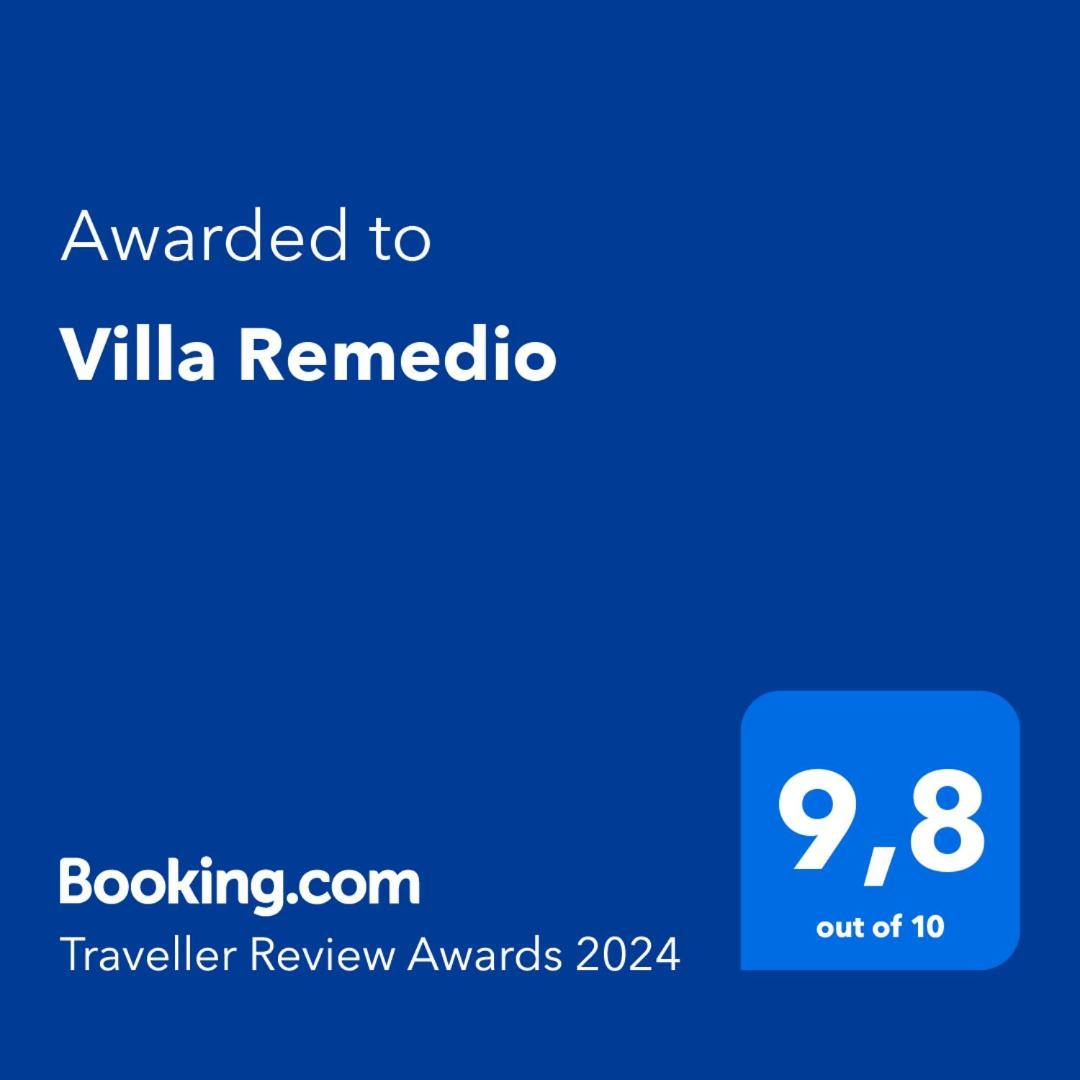 Villa Remedio Neon Khorion  エクステリア 写真